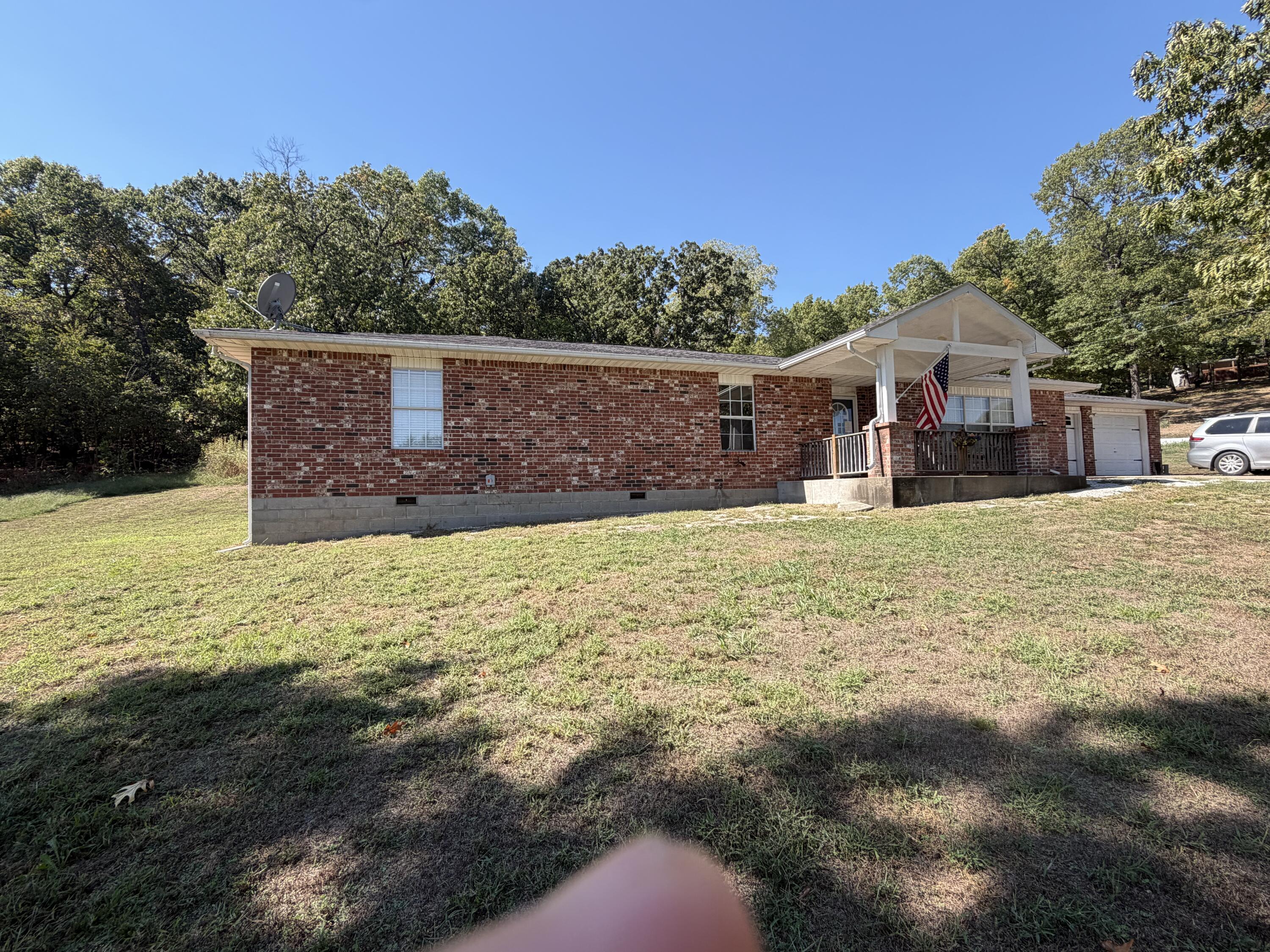 main property photo 0