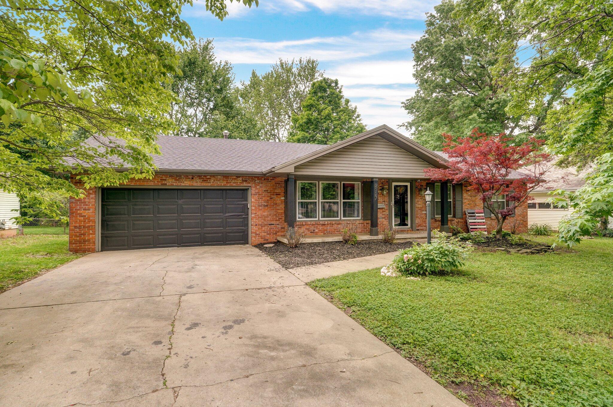 main property photo 0