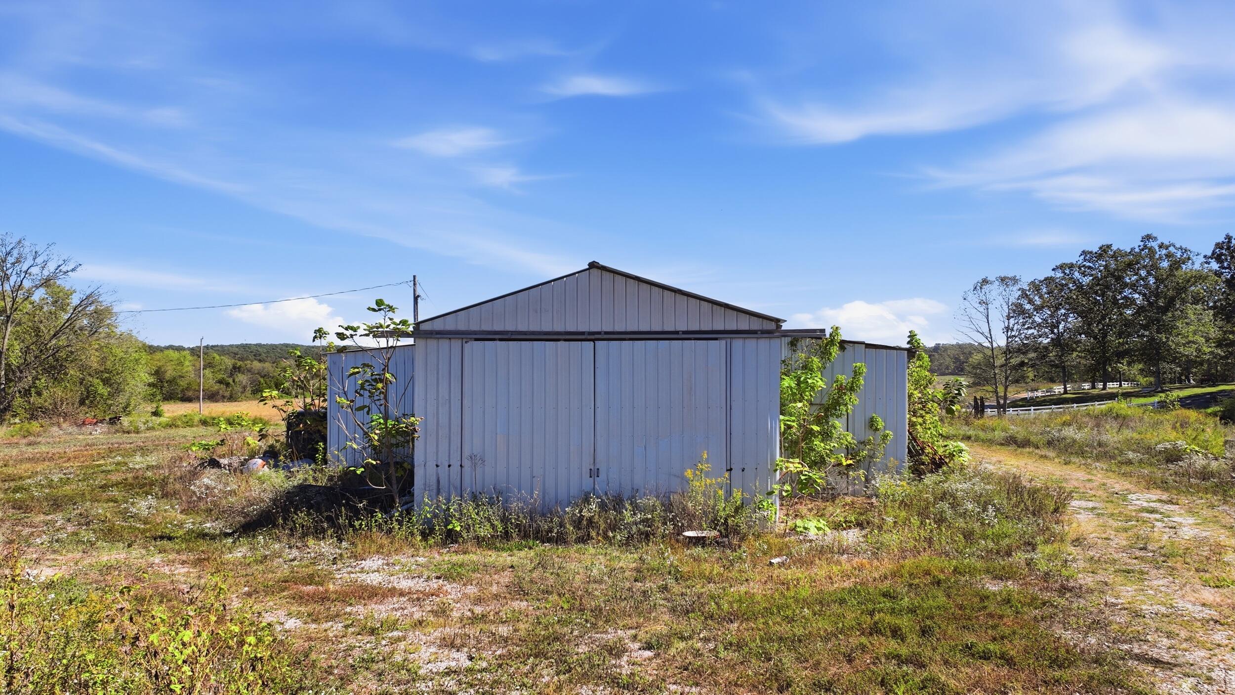 main property photo 34