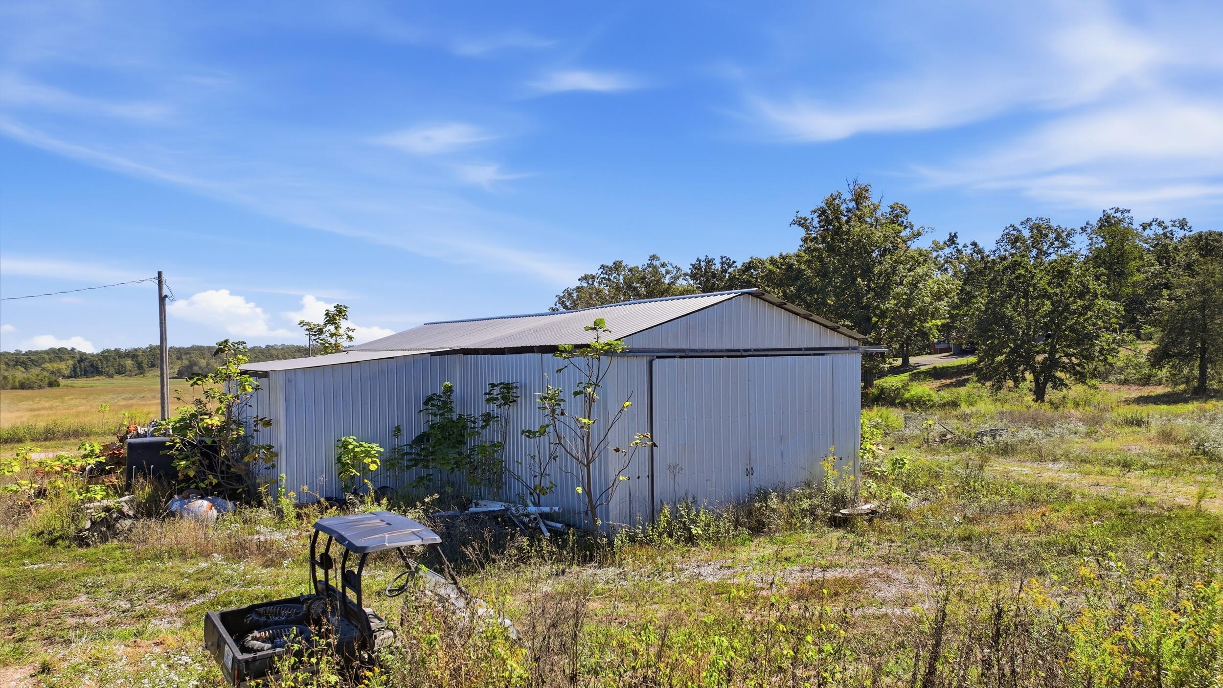 main property photo 35