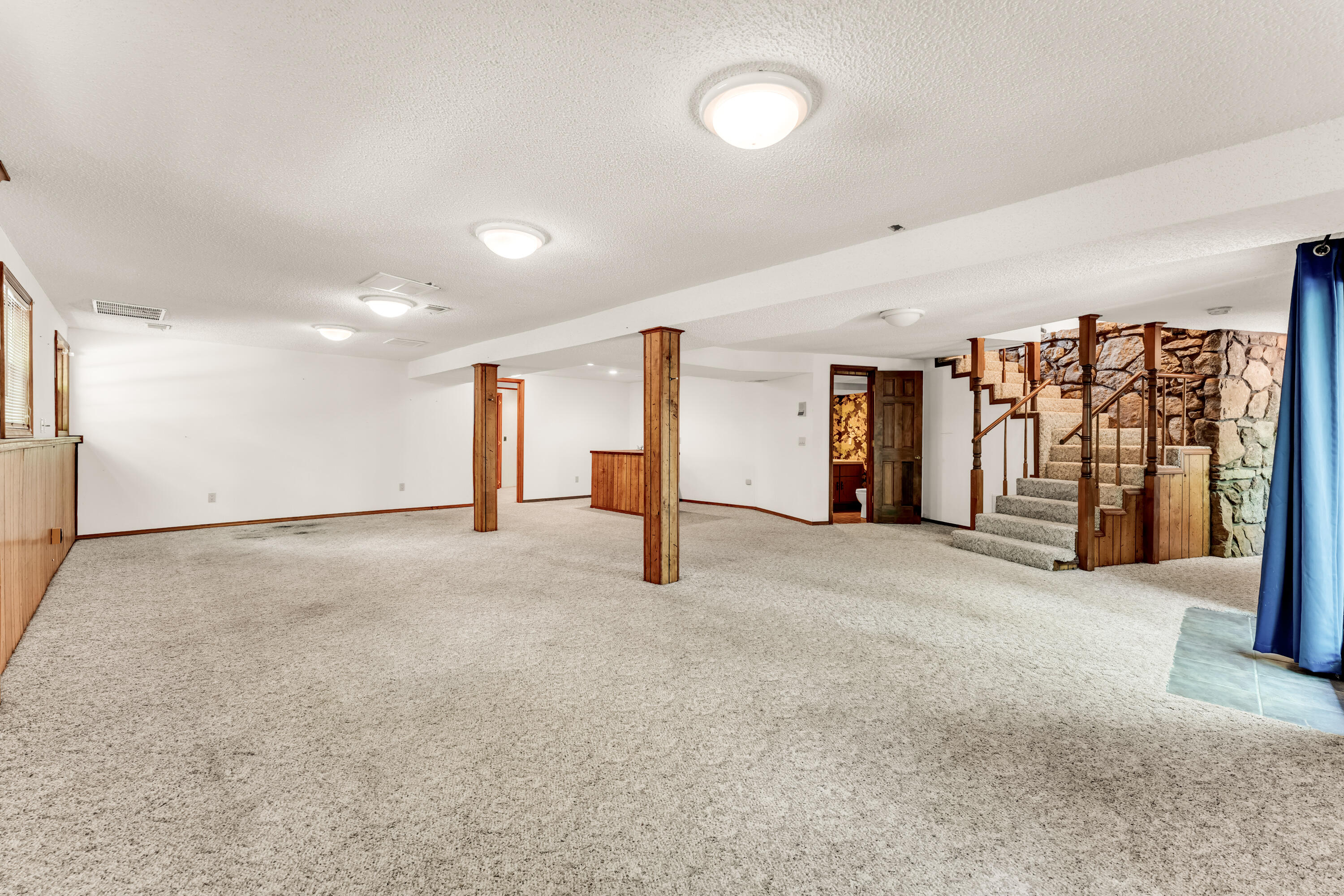 main property photo 54
