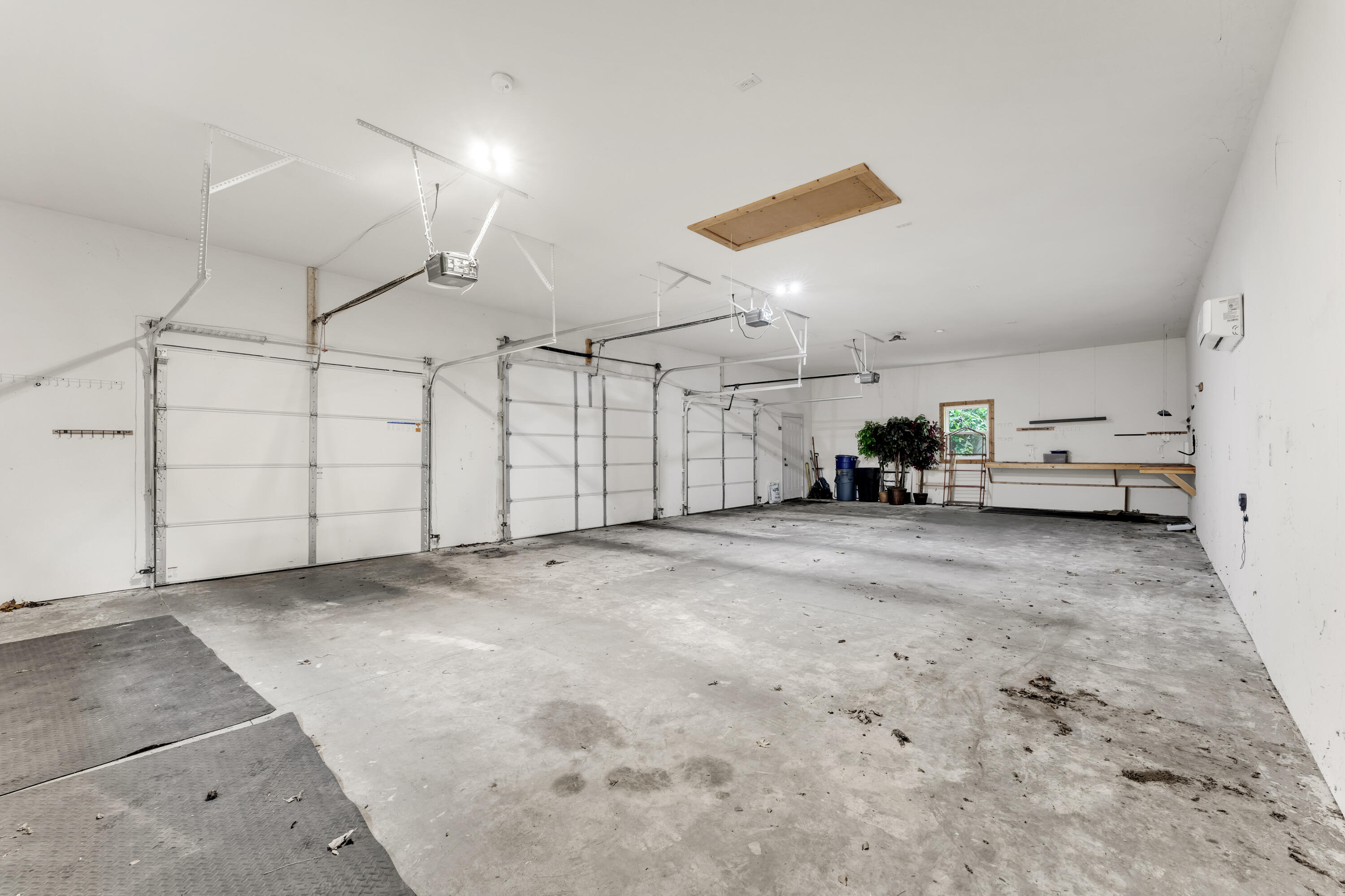 main property photo 66