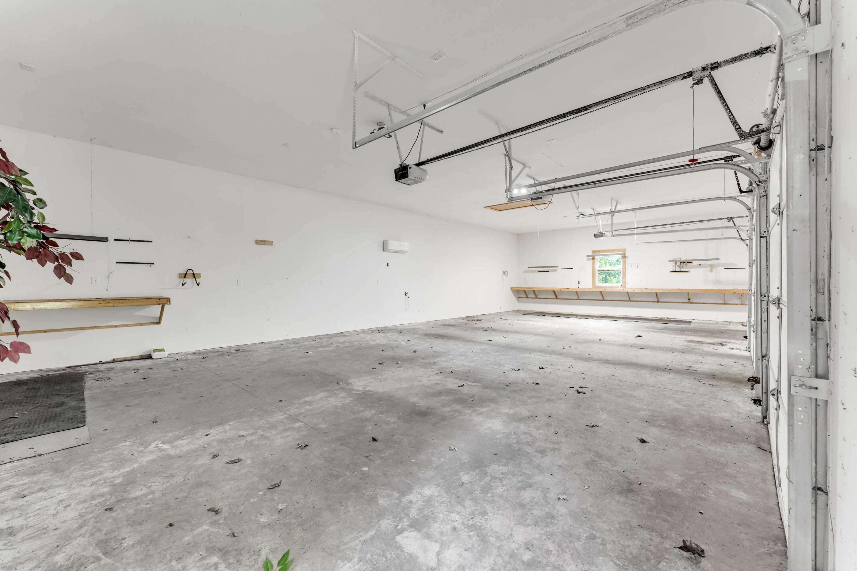 main property photo 67