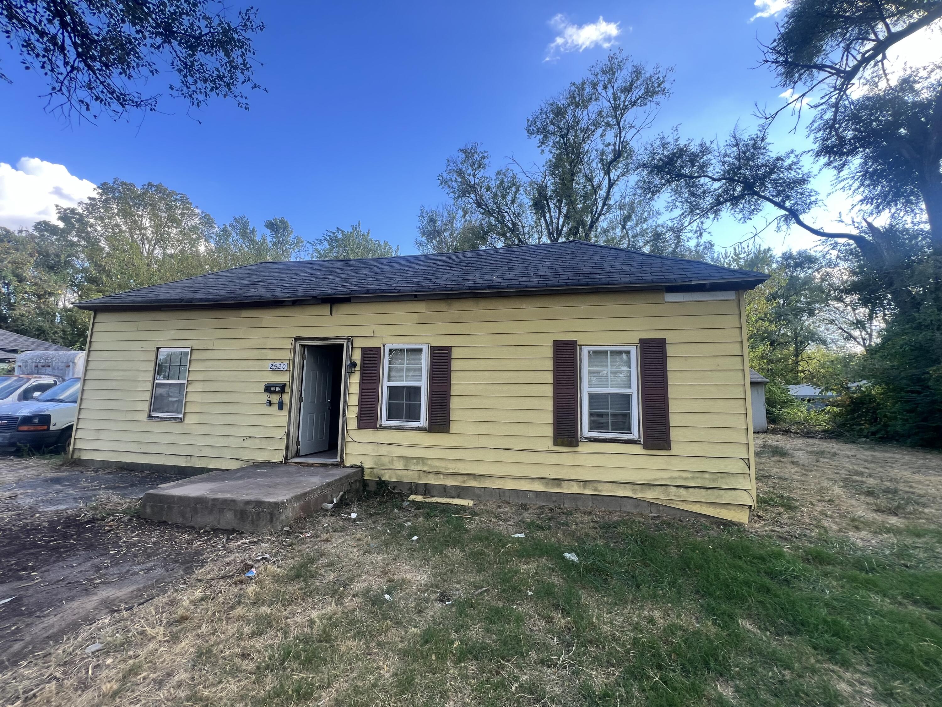 main property photo 0