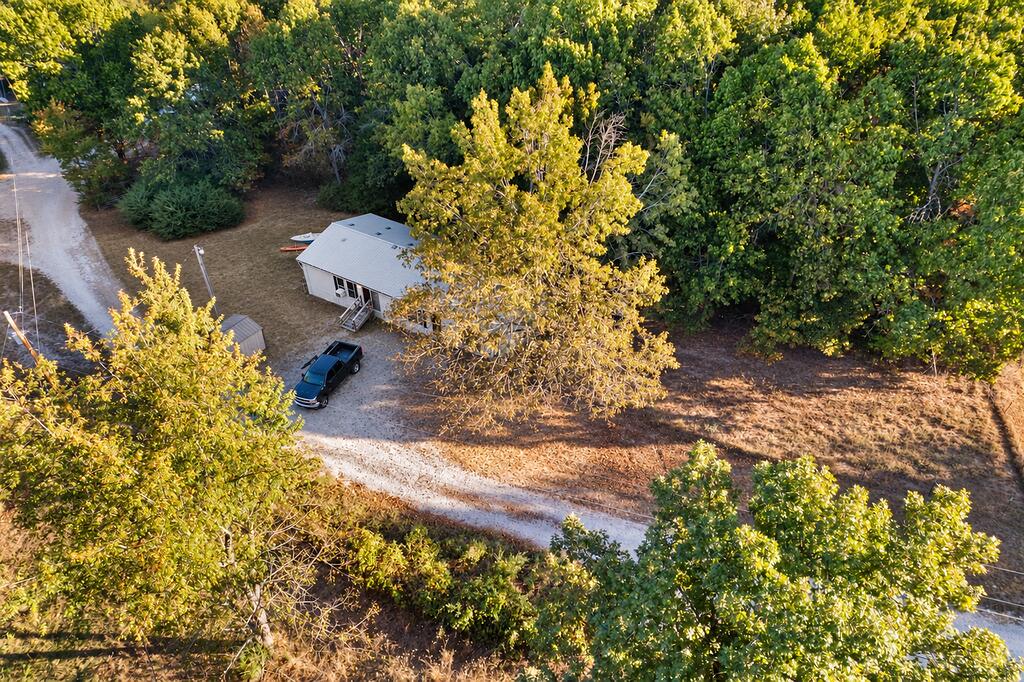 main property photo 12