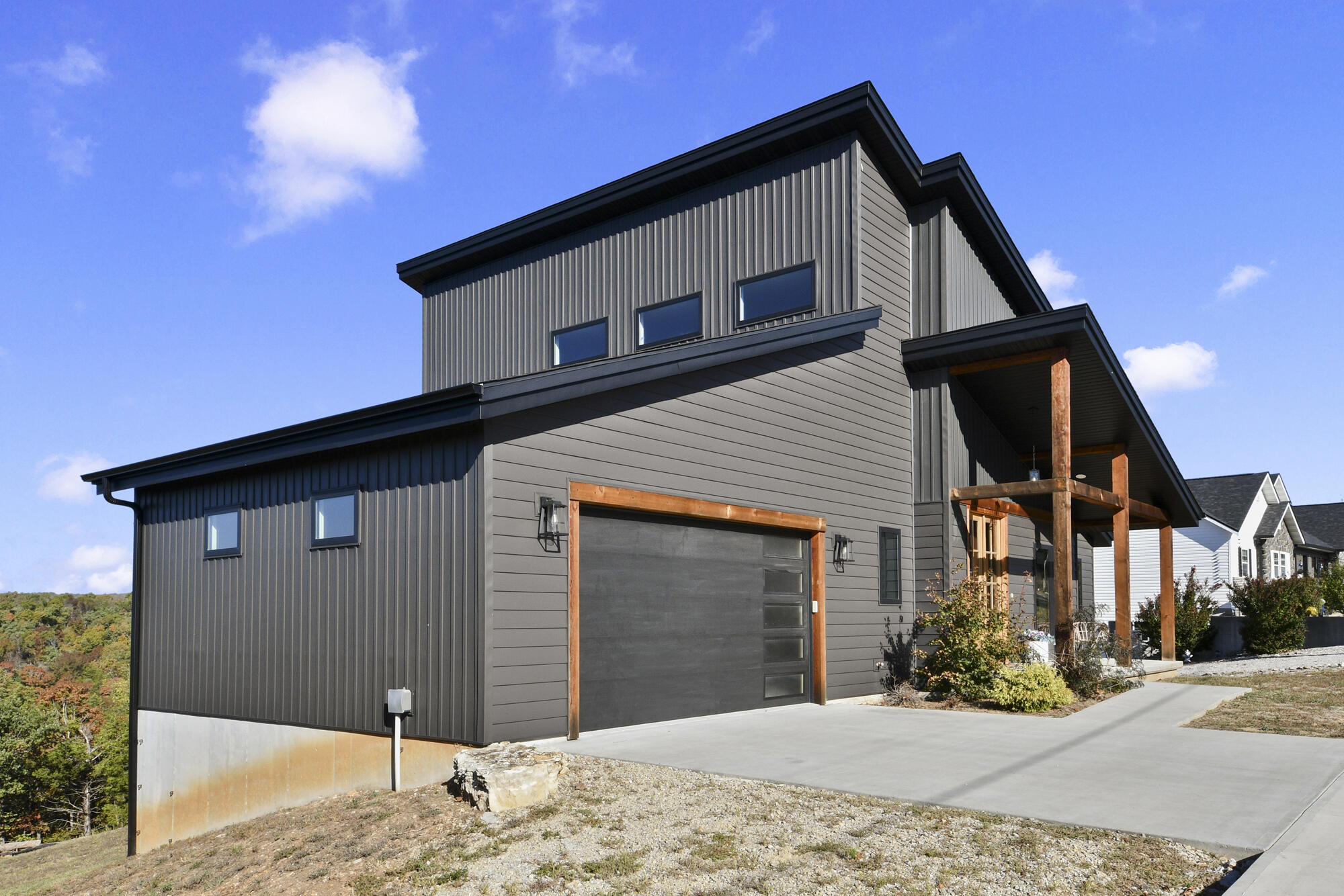 main property photo 67