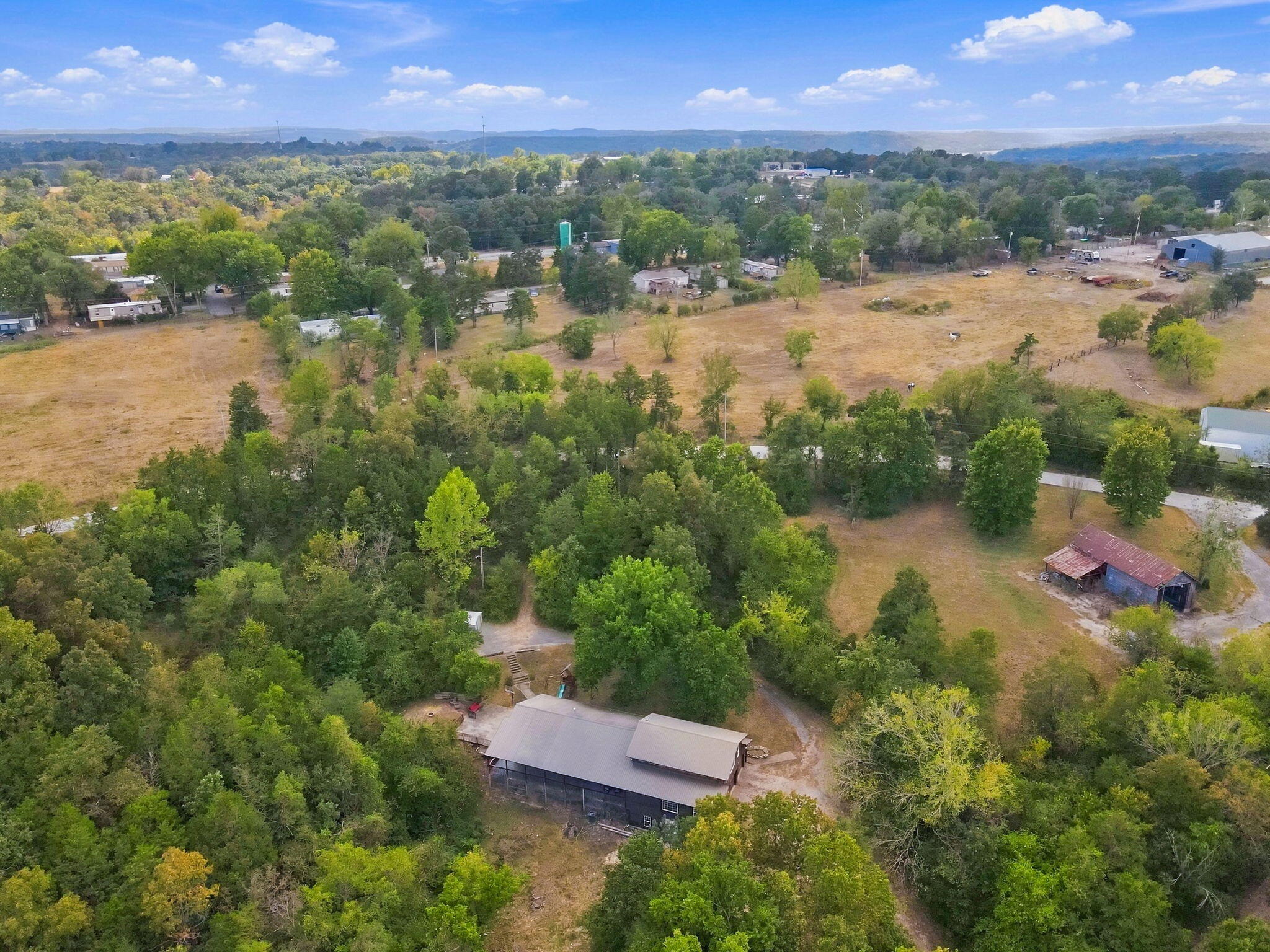 main property photo 38
