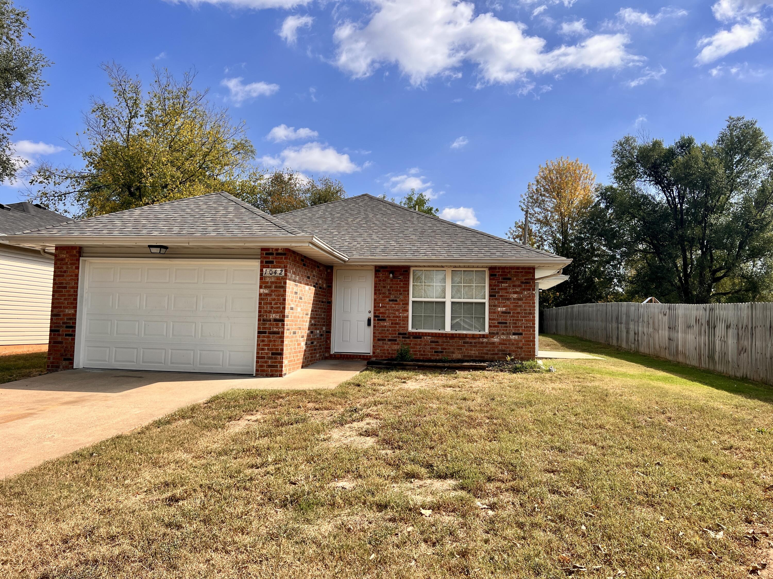 main property photo 0