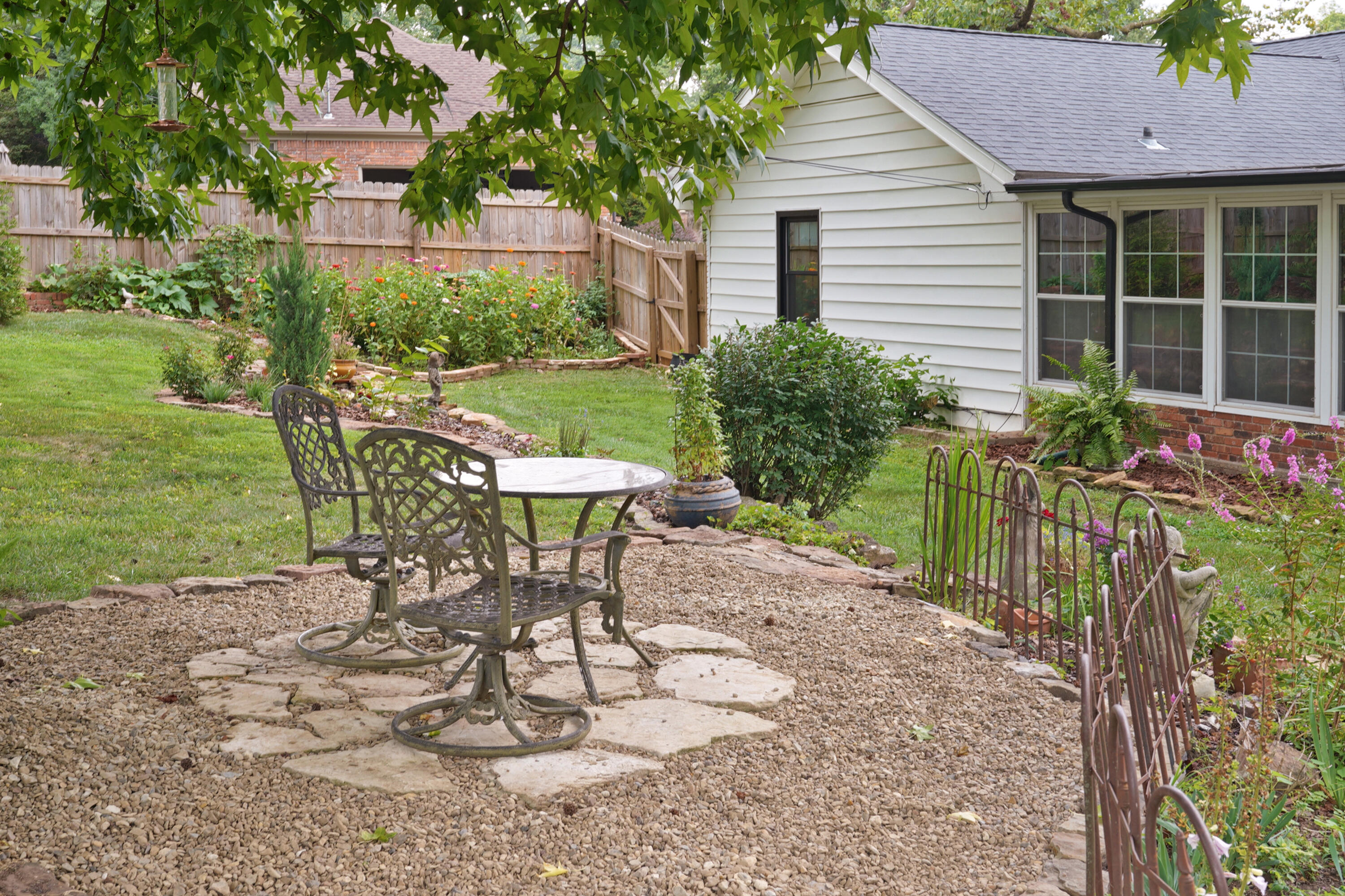 main property photo 74