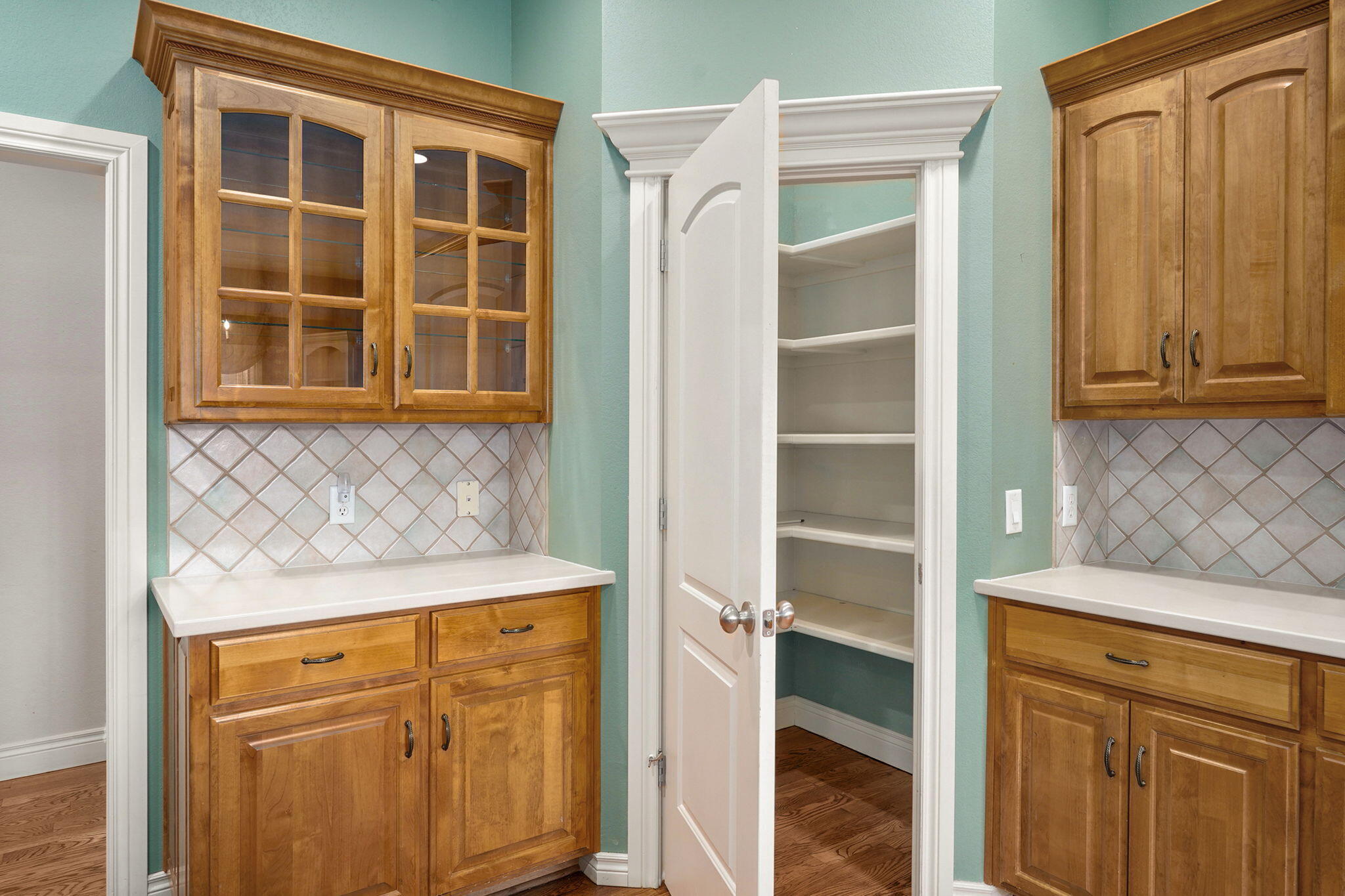 main property photo 15