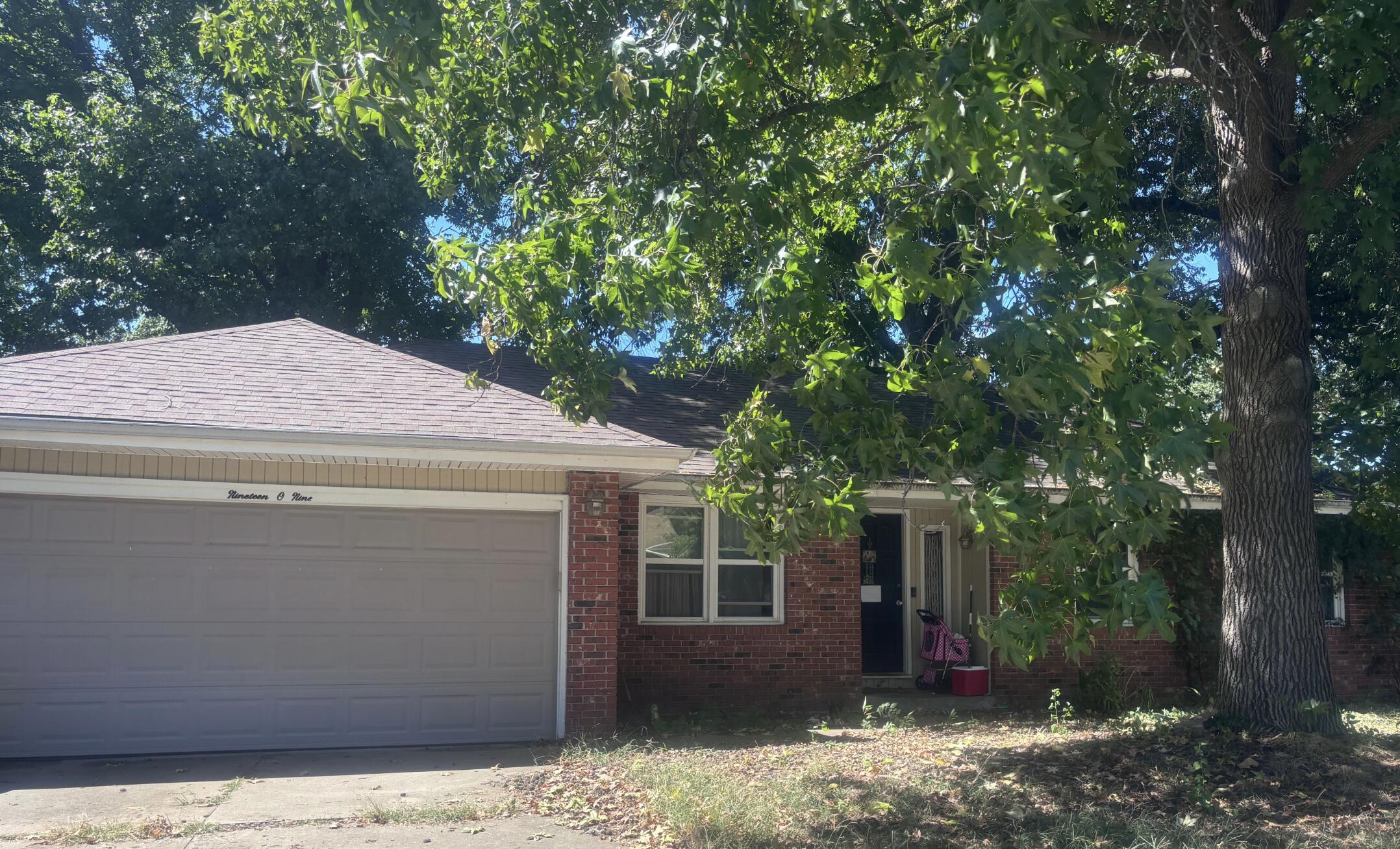 main property photo 0