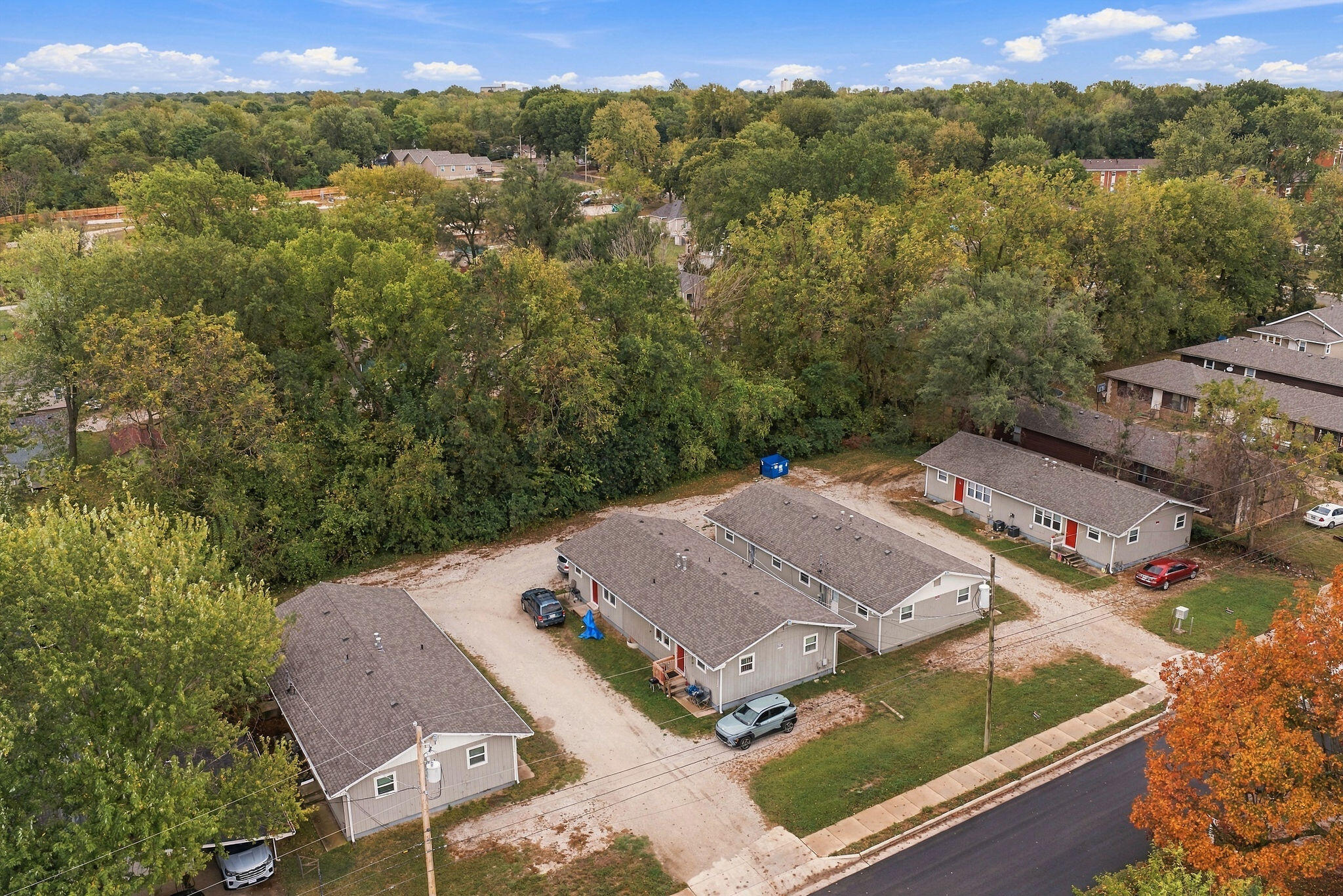 main property photo 10