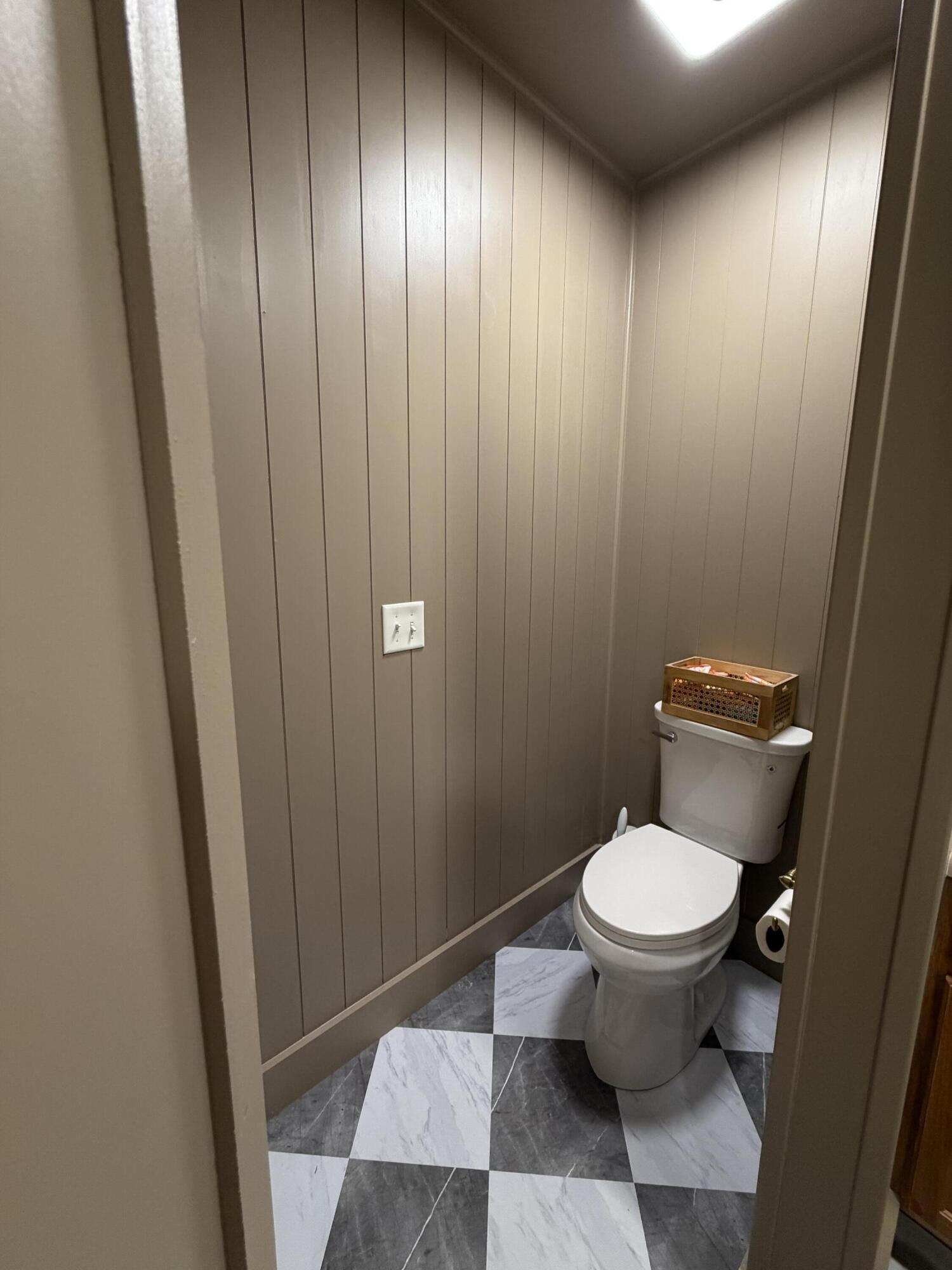 main property photo 16