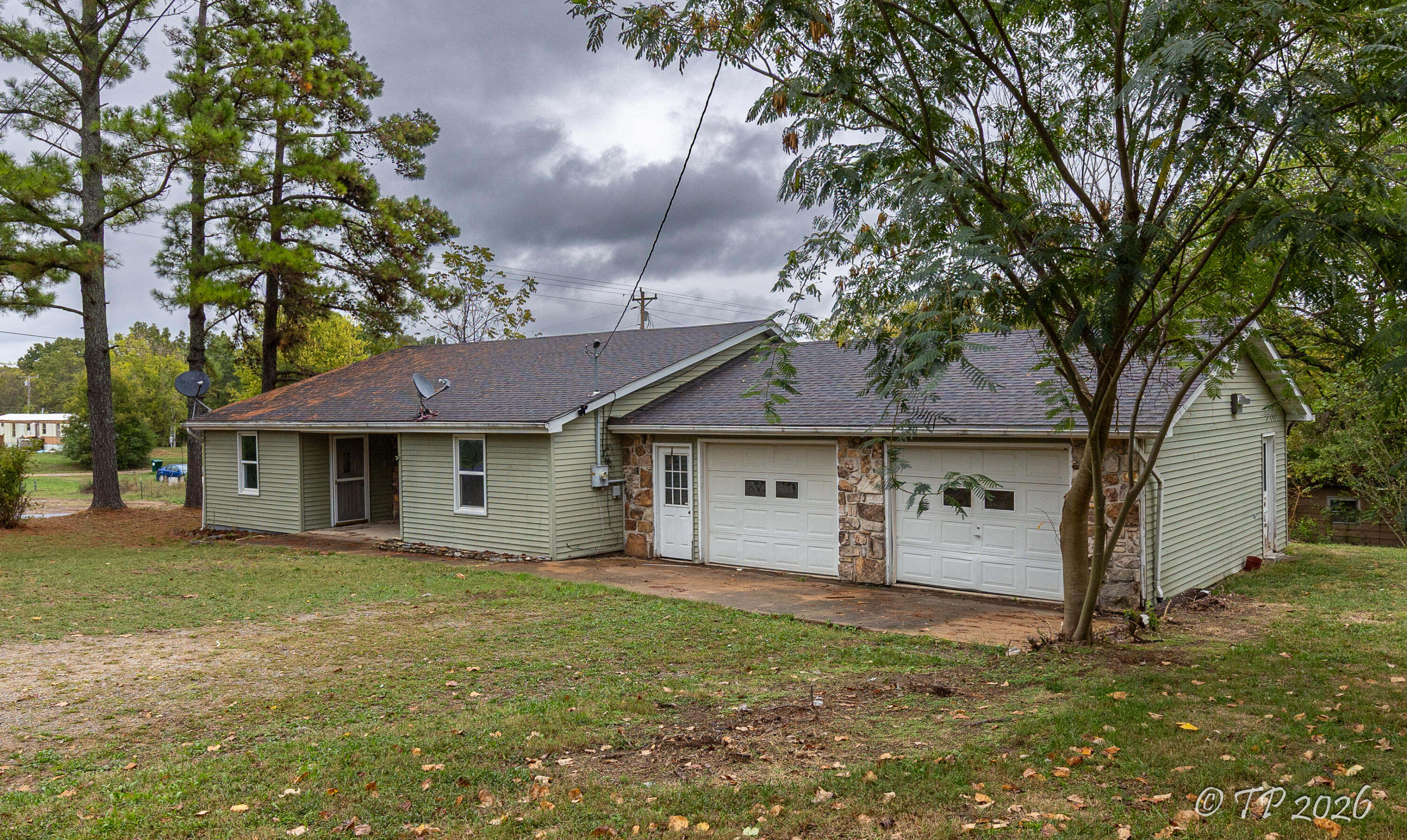 main property photo 29