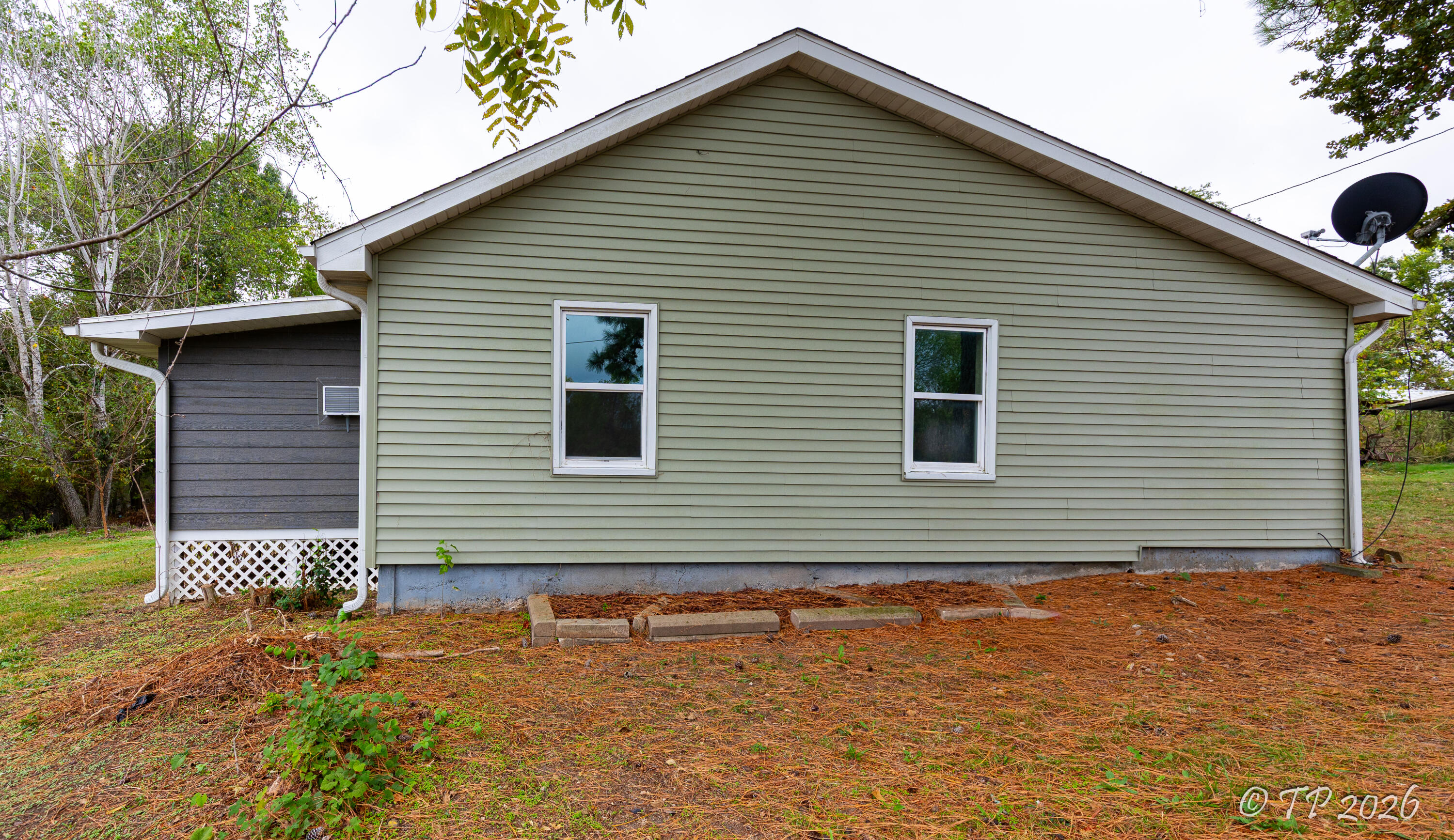 main property photo 33