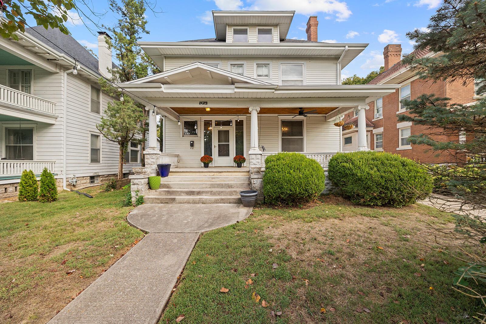 main property photo 0