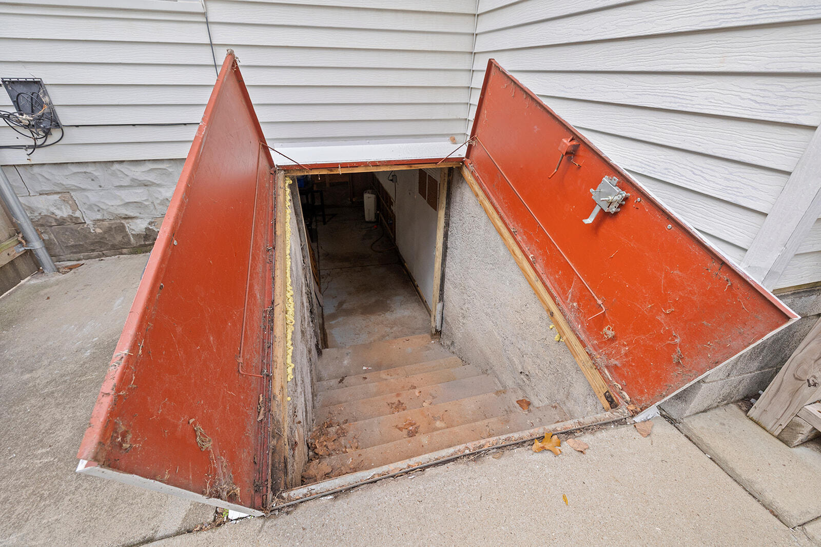 main property photo 64