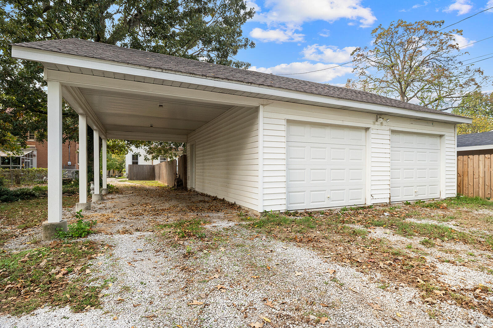 main property photo 71
