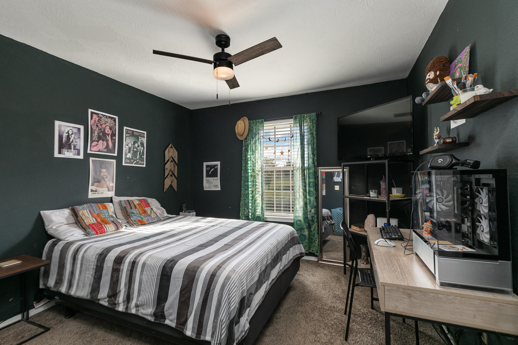main property photo 23