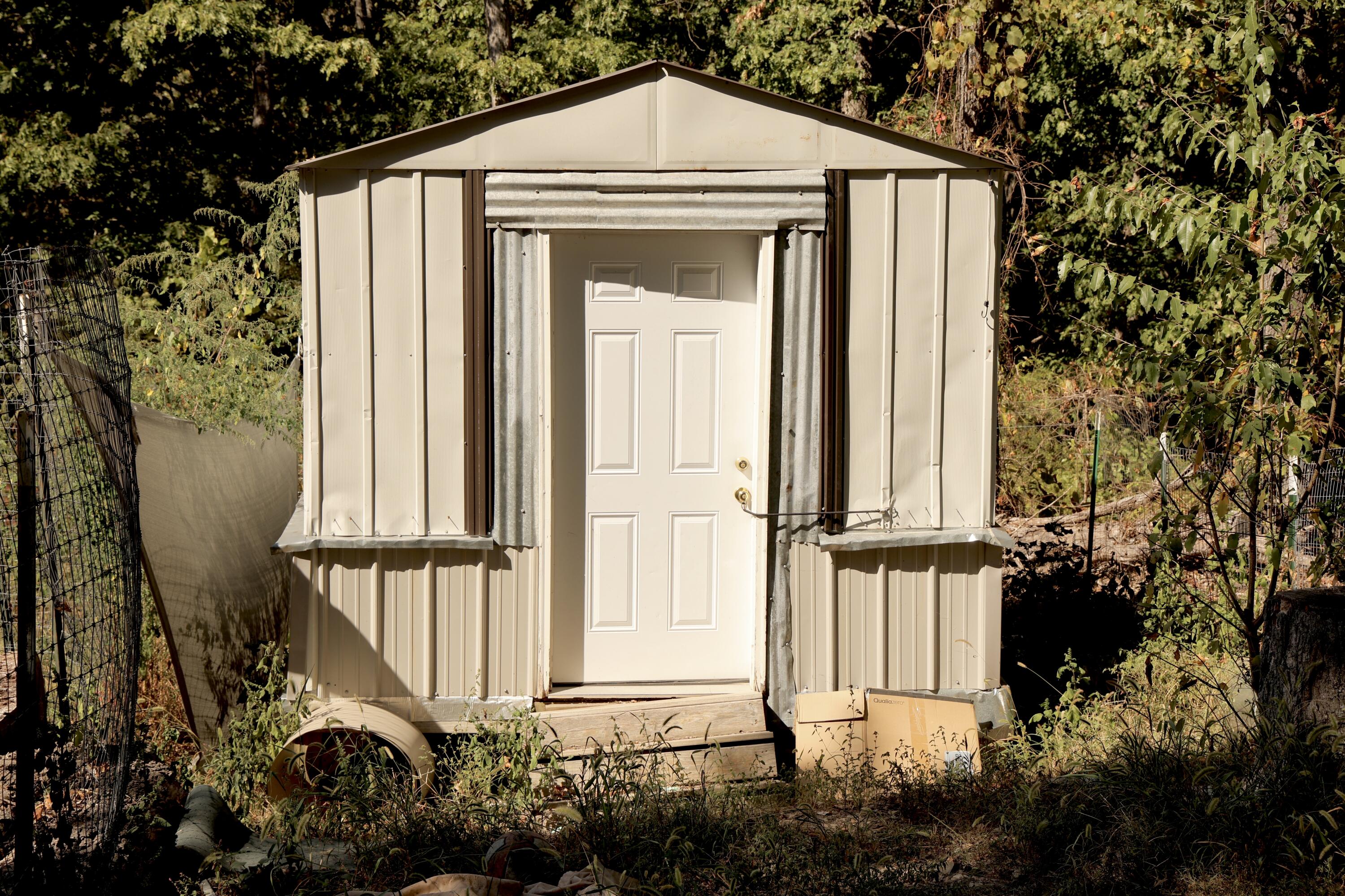 main property photo 23