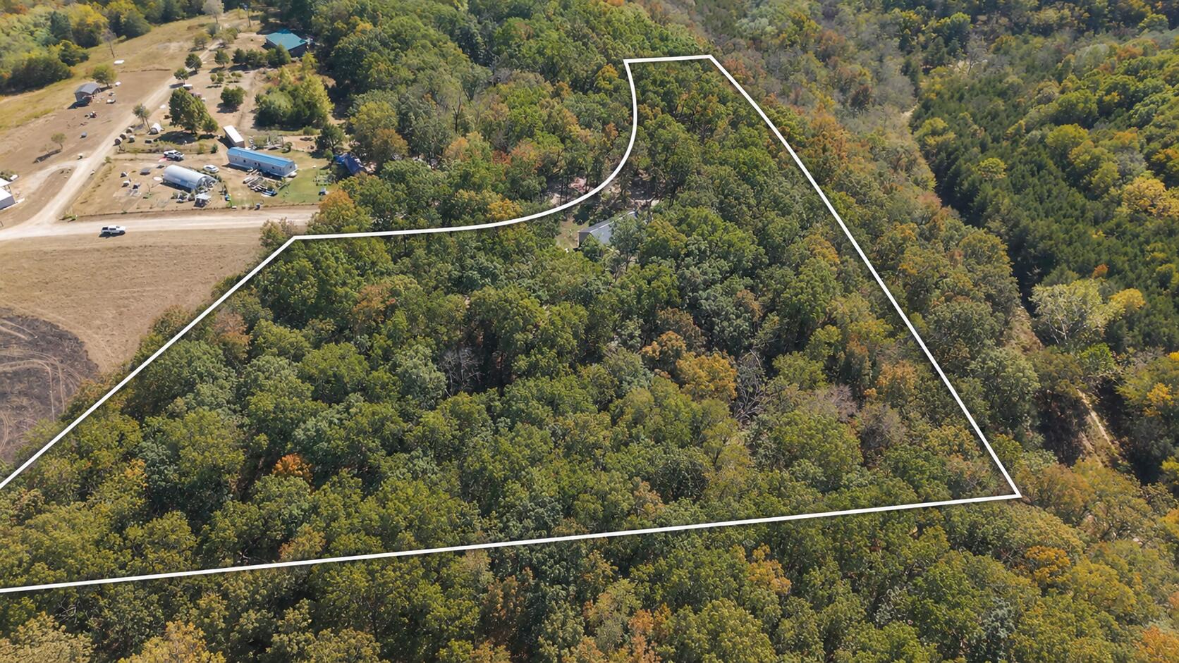 main property photo 26