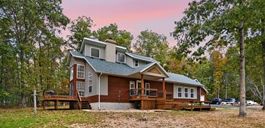 image of property with 4 Bed | 3 Bath | 1,713 Sqft