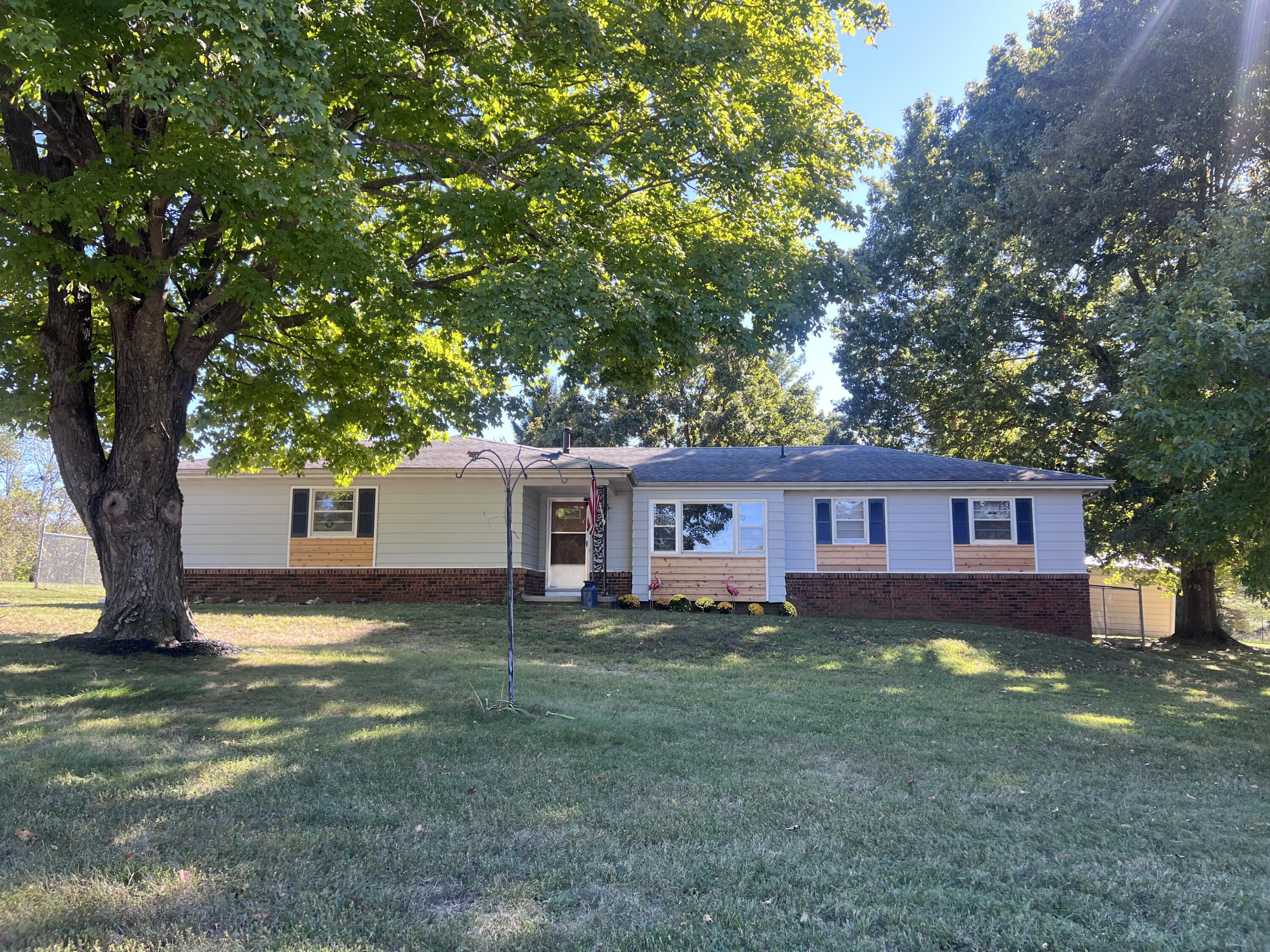 main property photo 0