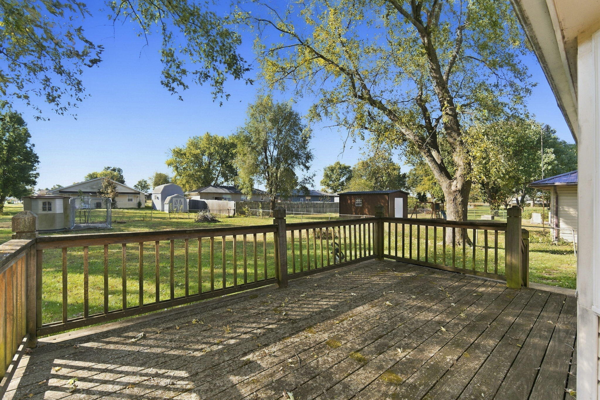 main property photo 31