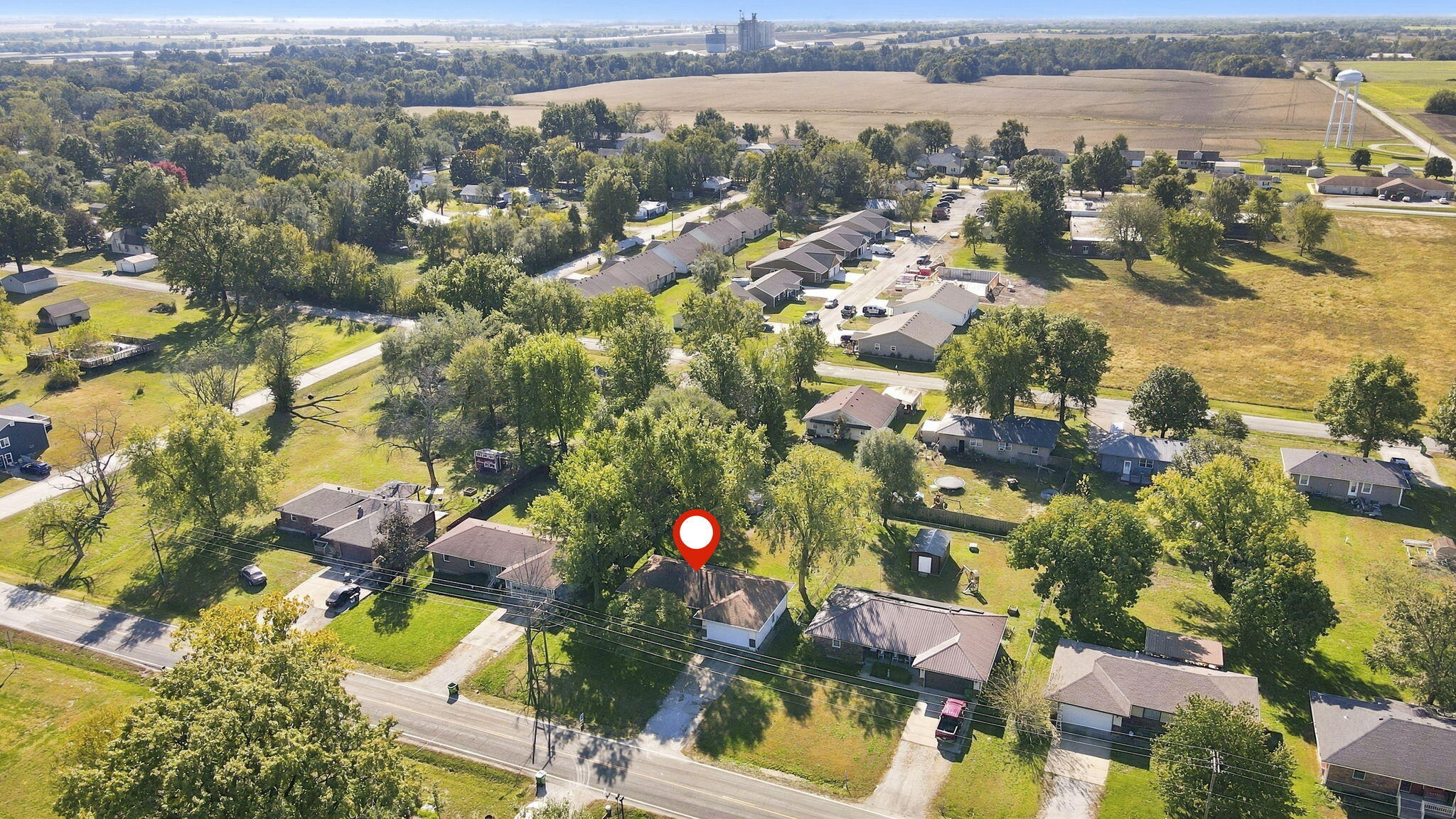 main property photo 39