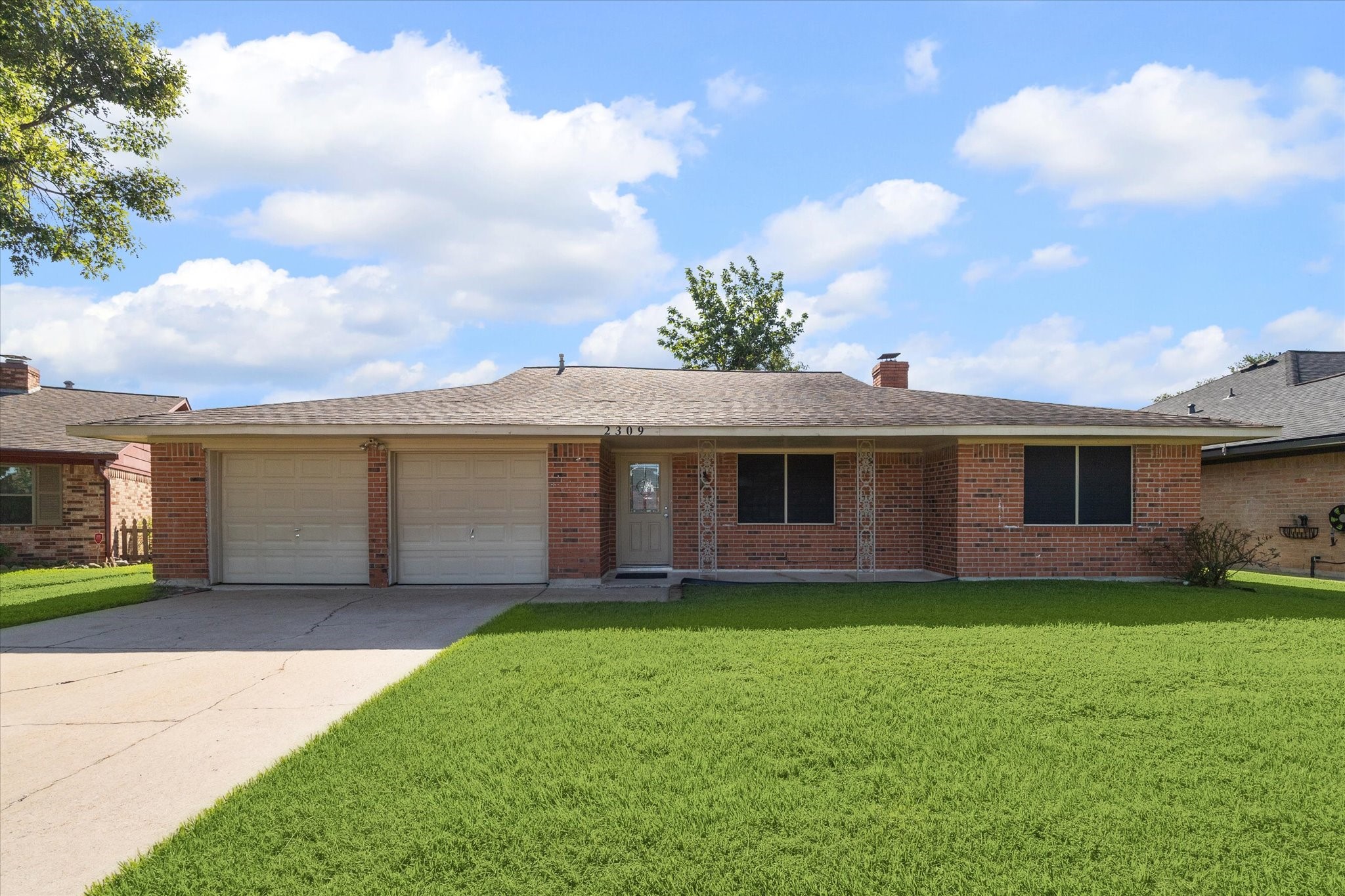 2309 Fay Ct, Deer Park, TX 77536