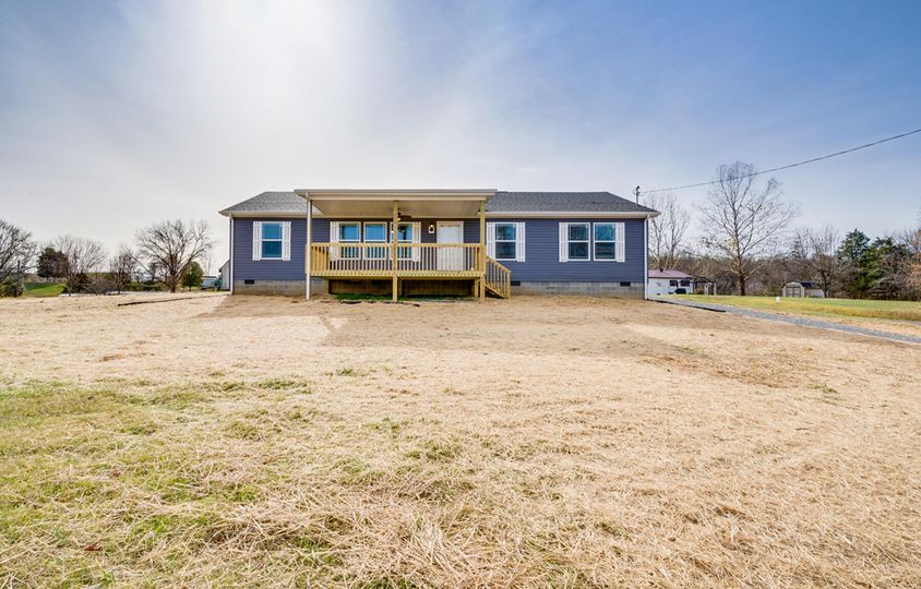 285 Holston View Dr, Rogersville, TN 37857