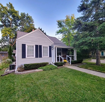 4700 N Hollywood, Whitefish Bay, WI 53211