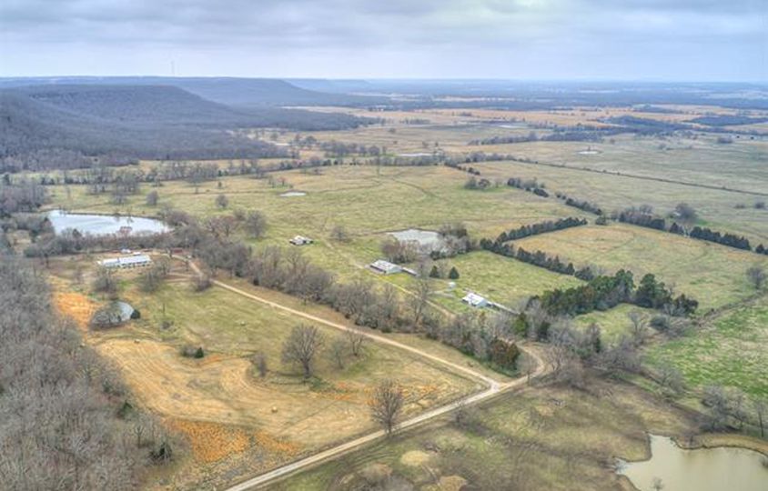 3000 E 173rd St S, Warner, OK 74469