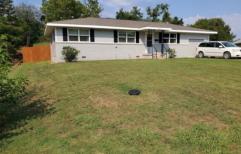1305 8th St, Pawnee, OK 74058