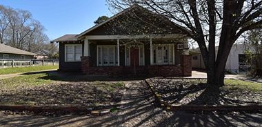 image of property with 3 Bed | 2 Bath | 2,010 Sqft