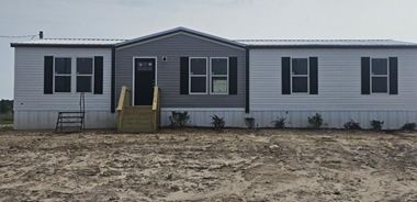 image of property with 3 Bed | 2 Bath | 1,483 Sqft
