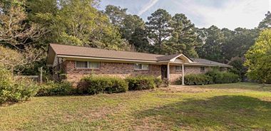 image of property with 3 Bed | 2 Bath | 2,172 Sqft