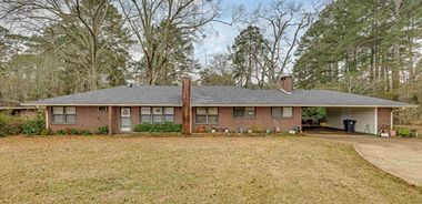 image of property with 3 Bed | 3 Bath | 1,984 Sqft