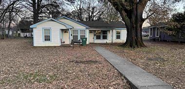 image of property with 4 Bed | 2 Bath | 1,757 Sqft