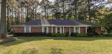 image of property with 4 Bed | 2 Bath | 2,612 Sqft