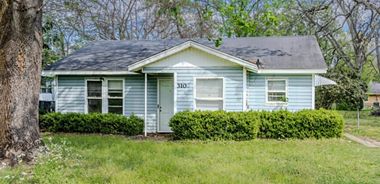 image of property with 2 Bed | 1 Bath | 933 Sqft