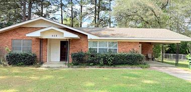 image of property with 4 Bed | 3 Bath | 2,488 Sqft