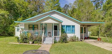 image of property with 4 Bed | 2 Bath | 1,692 Sqft