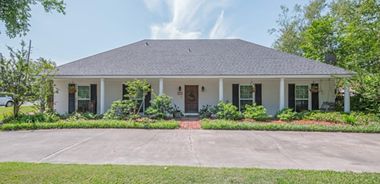 image of property with 5 Bed | 3 Bath | 3,953 Sqft