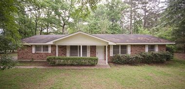 image of property with 3 Bed | 2 Bath | 1,745 Sqft