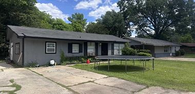 image of property with 3 Bed | 2 Bath | 1,056 Sqft