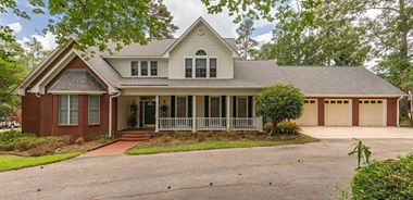 image of property with 3 Bed | 4 Bath | 4,043 Sqft