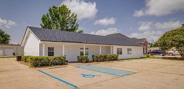 image of property with 0 Bed | 2 Bath | 2,465 Sqft