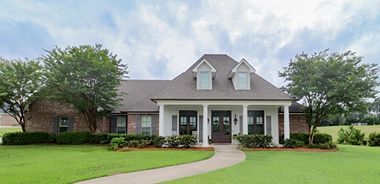 image of property with 4 Bed | 4 Bath | 3,956 Sqft