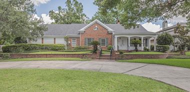 image of property with 4 Bed | 4 Bath | 3,978 Sqft